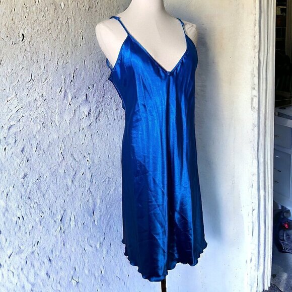 Vintage Lingerie Women's Blue Satin Chemise Medium Nightgown Y2K - Picture 1 of 6